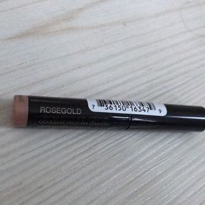 Rose gold cream eyeshadow